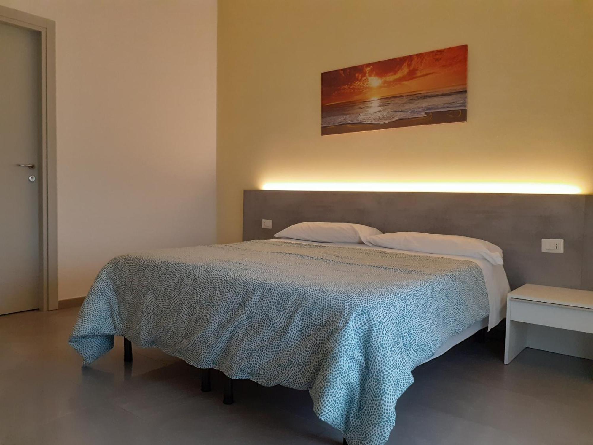 Royal Room & Breakfast Modena Exterior foto