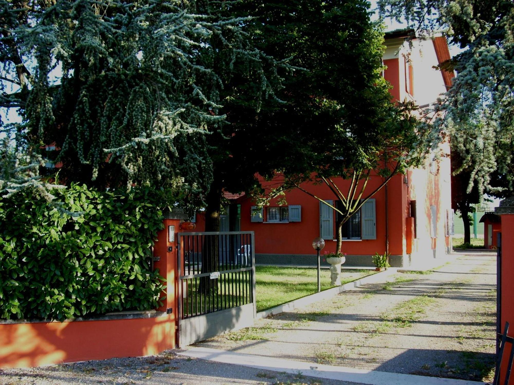 Royal Room & Breakfast Modena Exterior foto